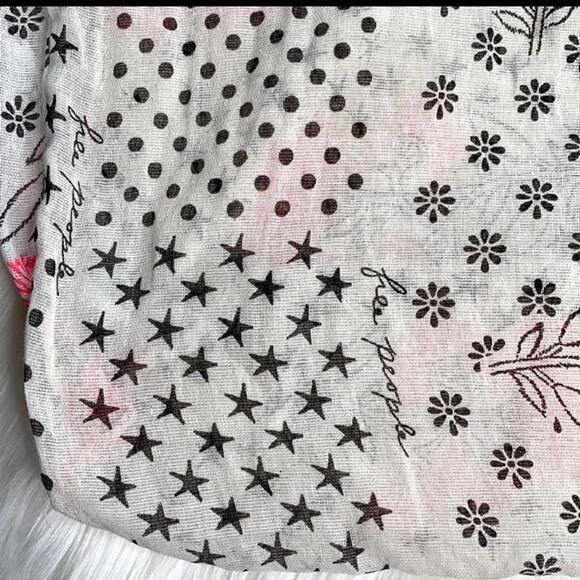 Free People Pink and Black Print Tote Bag - Picture 3 of 3